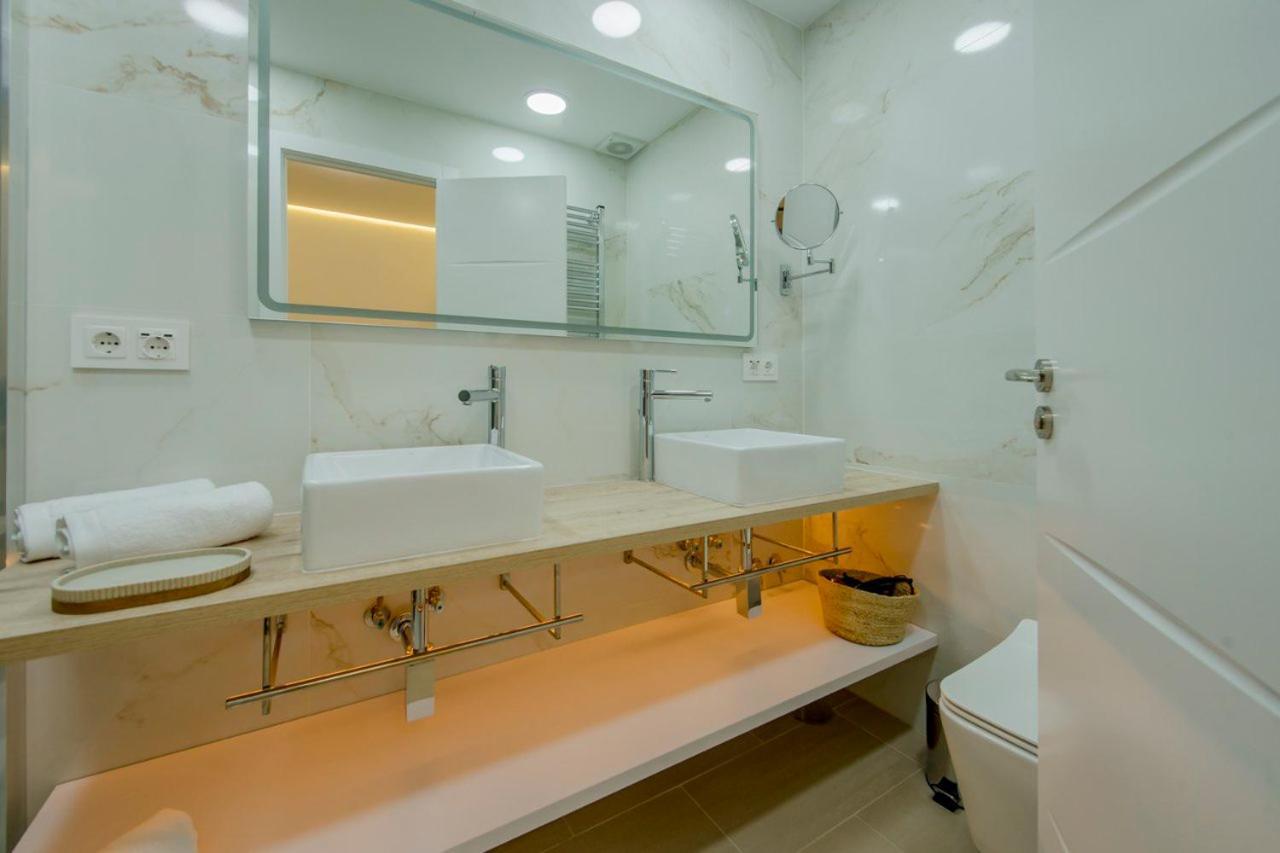 Suara Apartamentos 1 มาดริด ภายนอก รูปภาพ